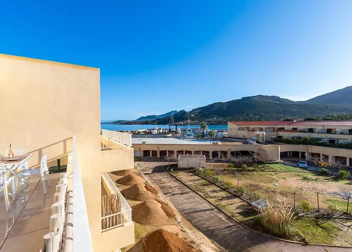 Casa Fangu - Balcon Avec Vue Port Et Montagnes Lumio (Corsica)